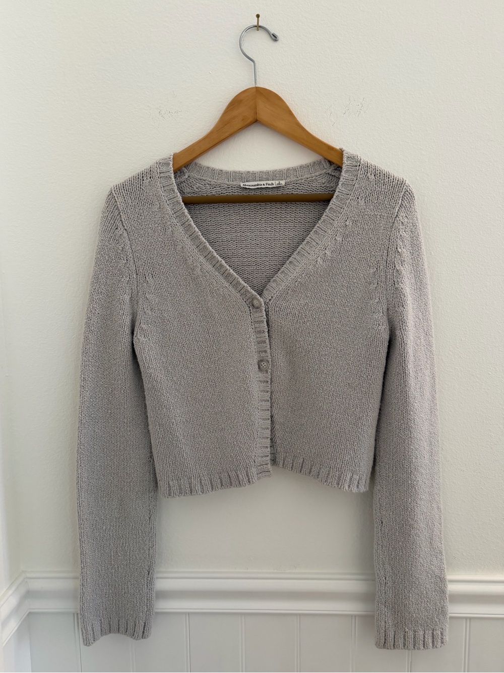 Abercrombie & Fitch Heather Gray Cropped Cardigan Sweater Knit - Size Small